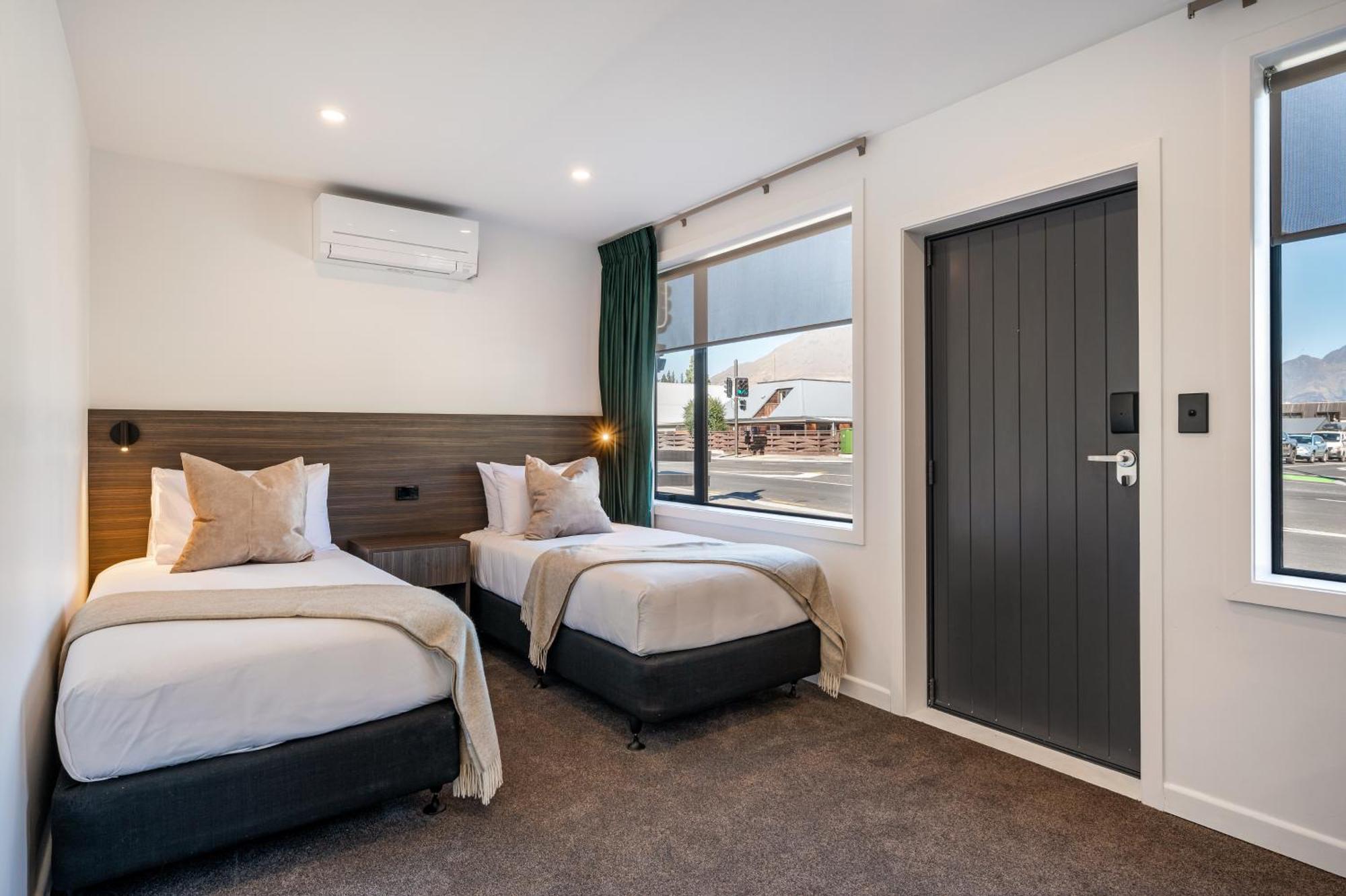 Luxe Suites & Apartments Queenstown Zewnętrze zdjęcie