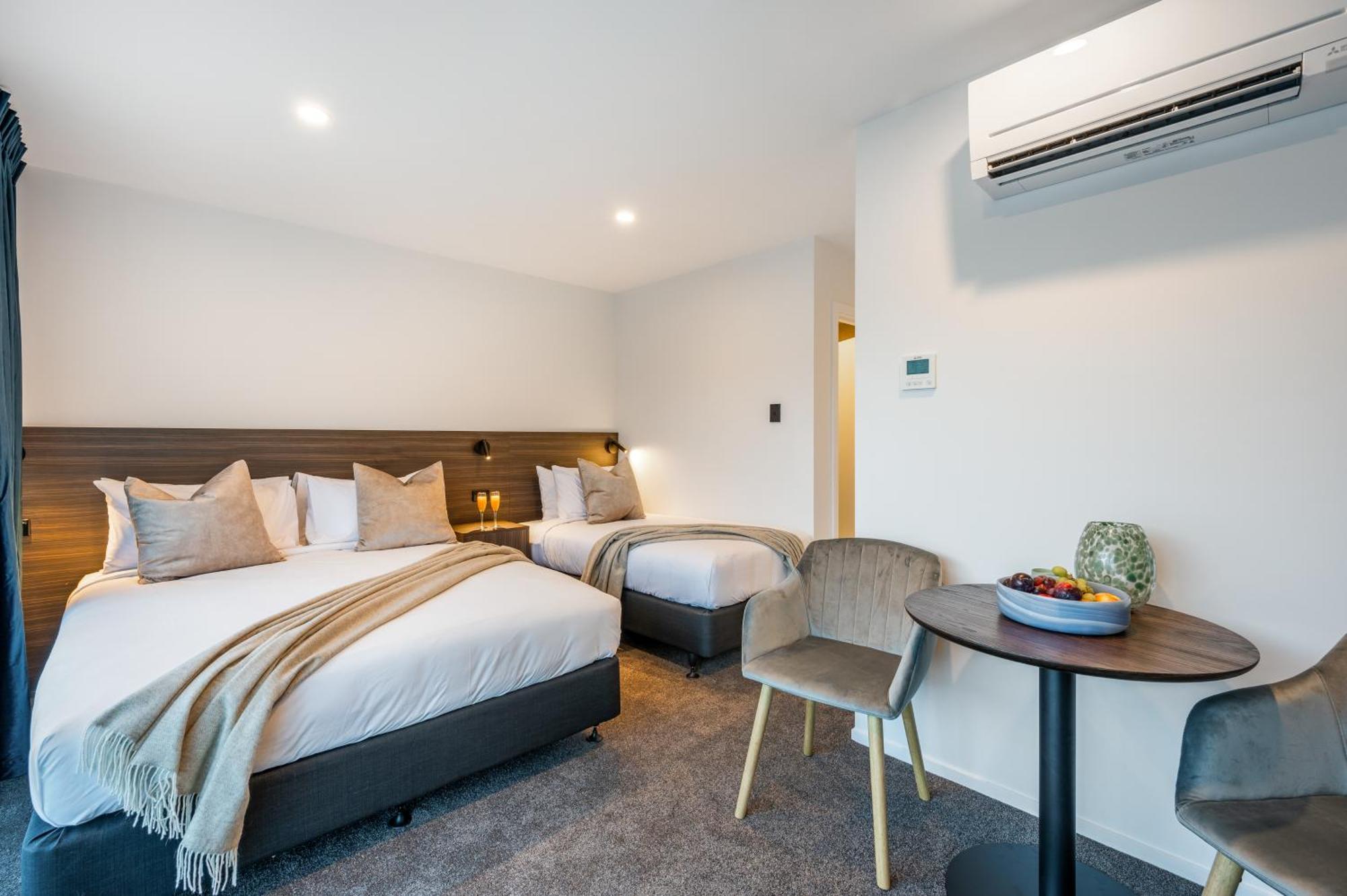 Luxe Suites & Apartments Queenstown Zewnętrze zdjęcie