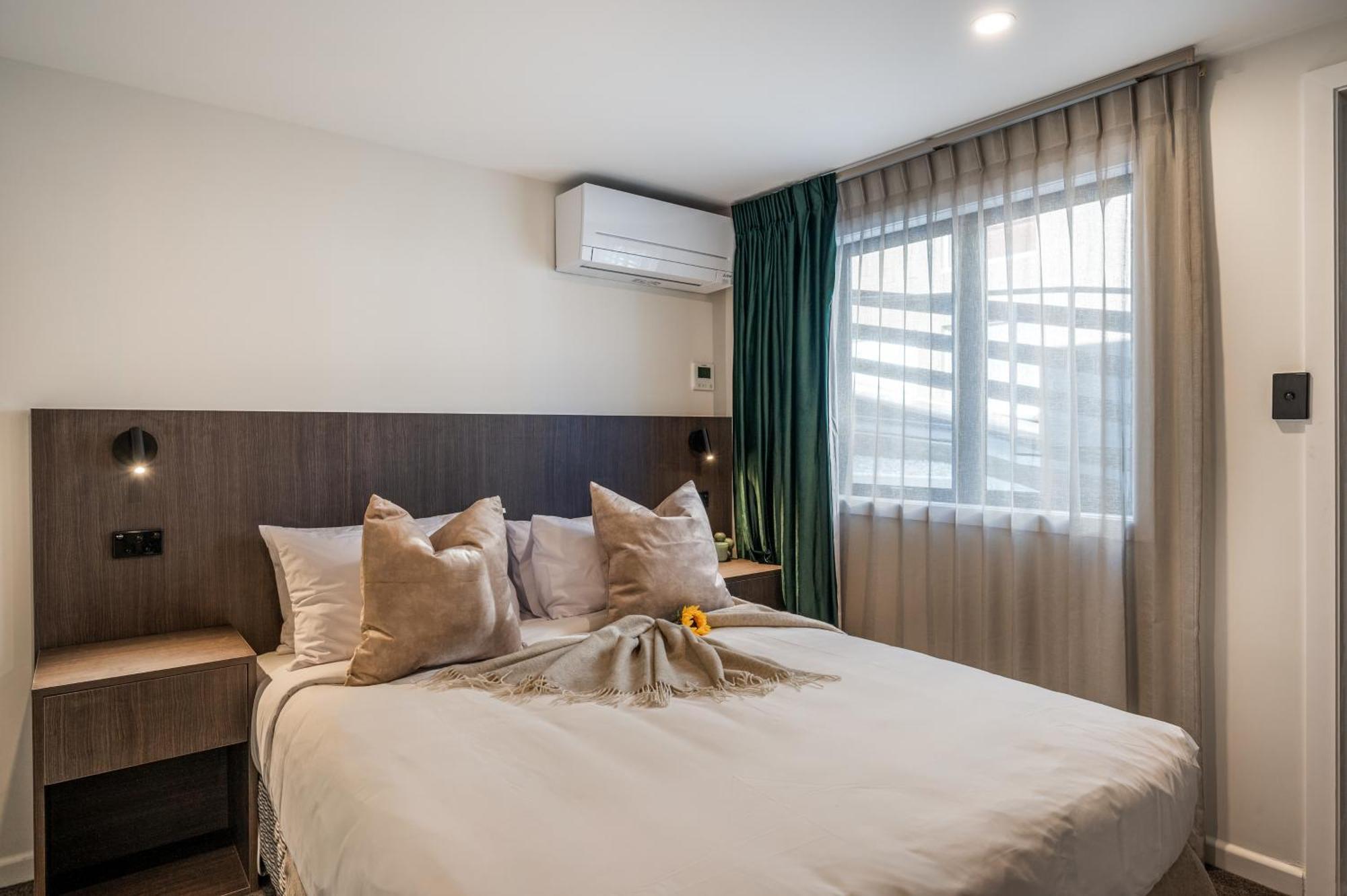 Luxe Suites & Apartments Queenstown Zewnętrze zdjęcie