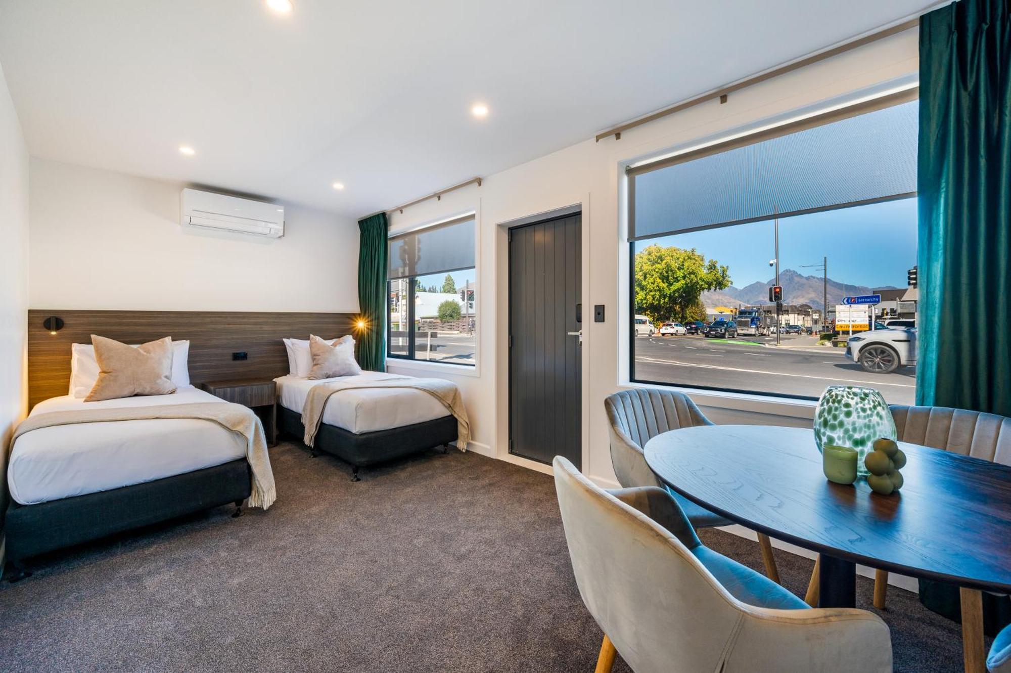 Luxe Suites & Apartments Queenstown Zewnętrze zdjęcie