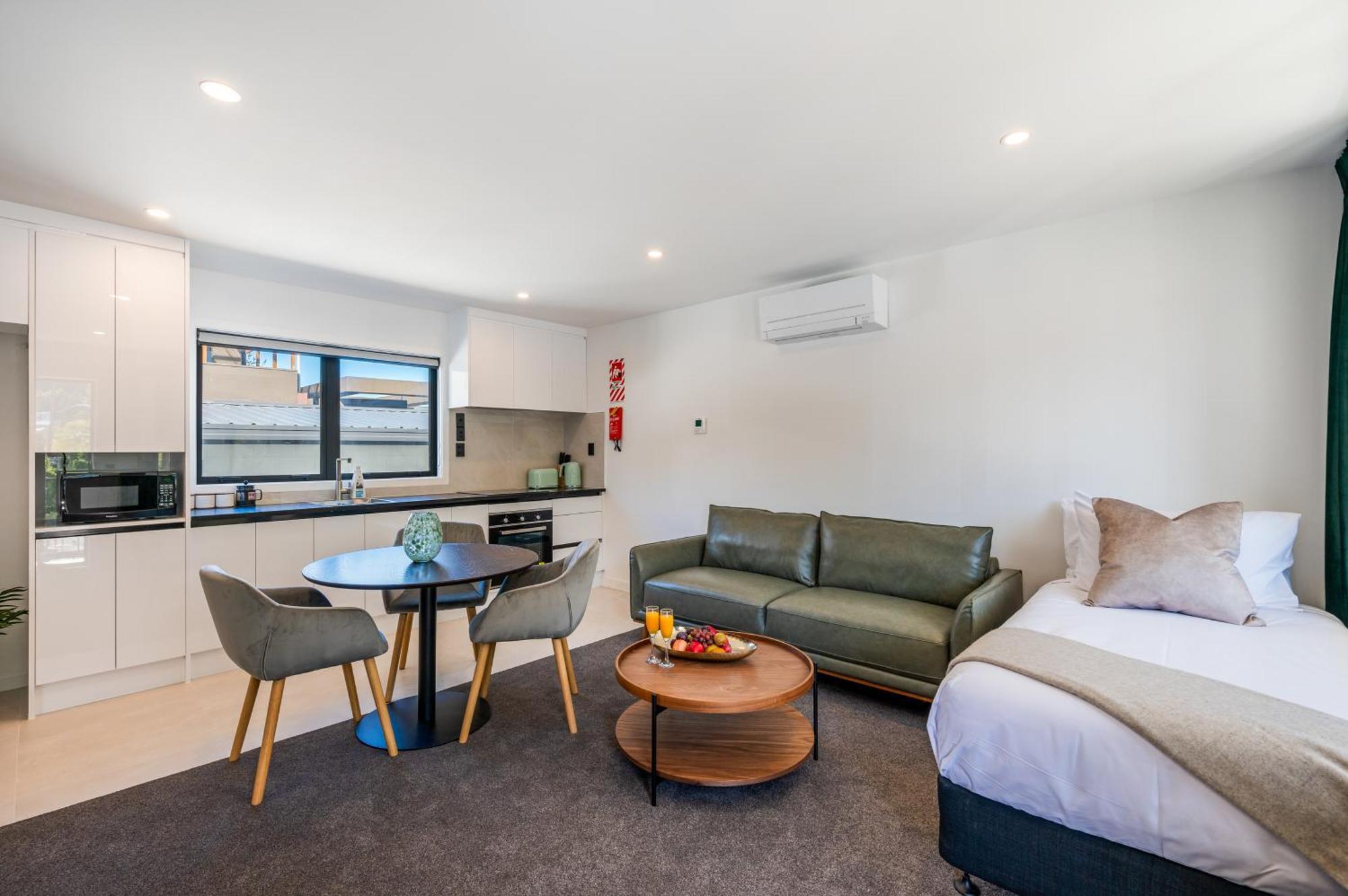 Luxe Suites & Apartments Queenstown Zewnętrze zdjęcie