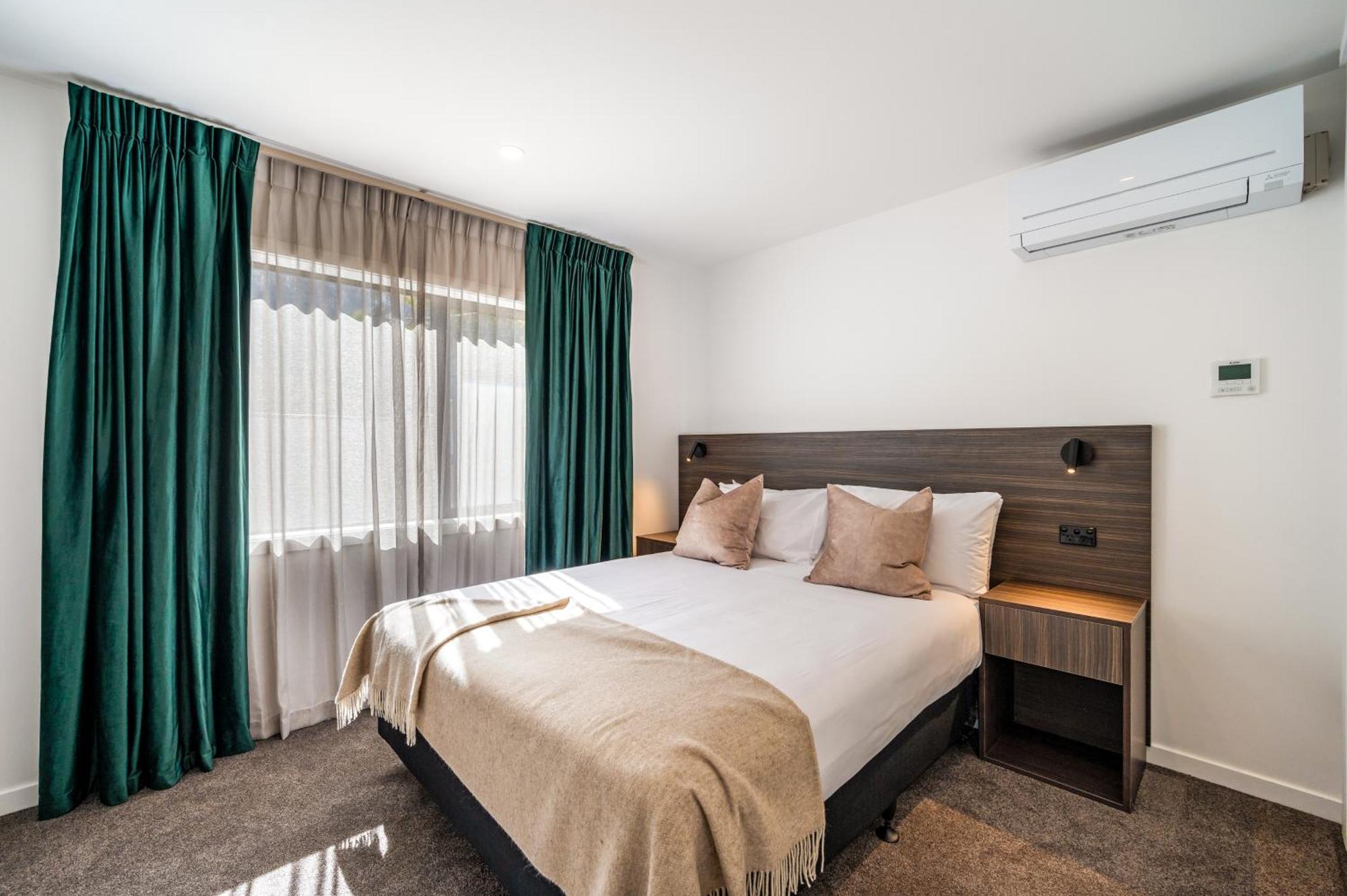 Luxe Suites & Apartments Queenstown Zewnętrze zdjęcie