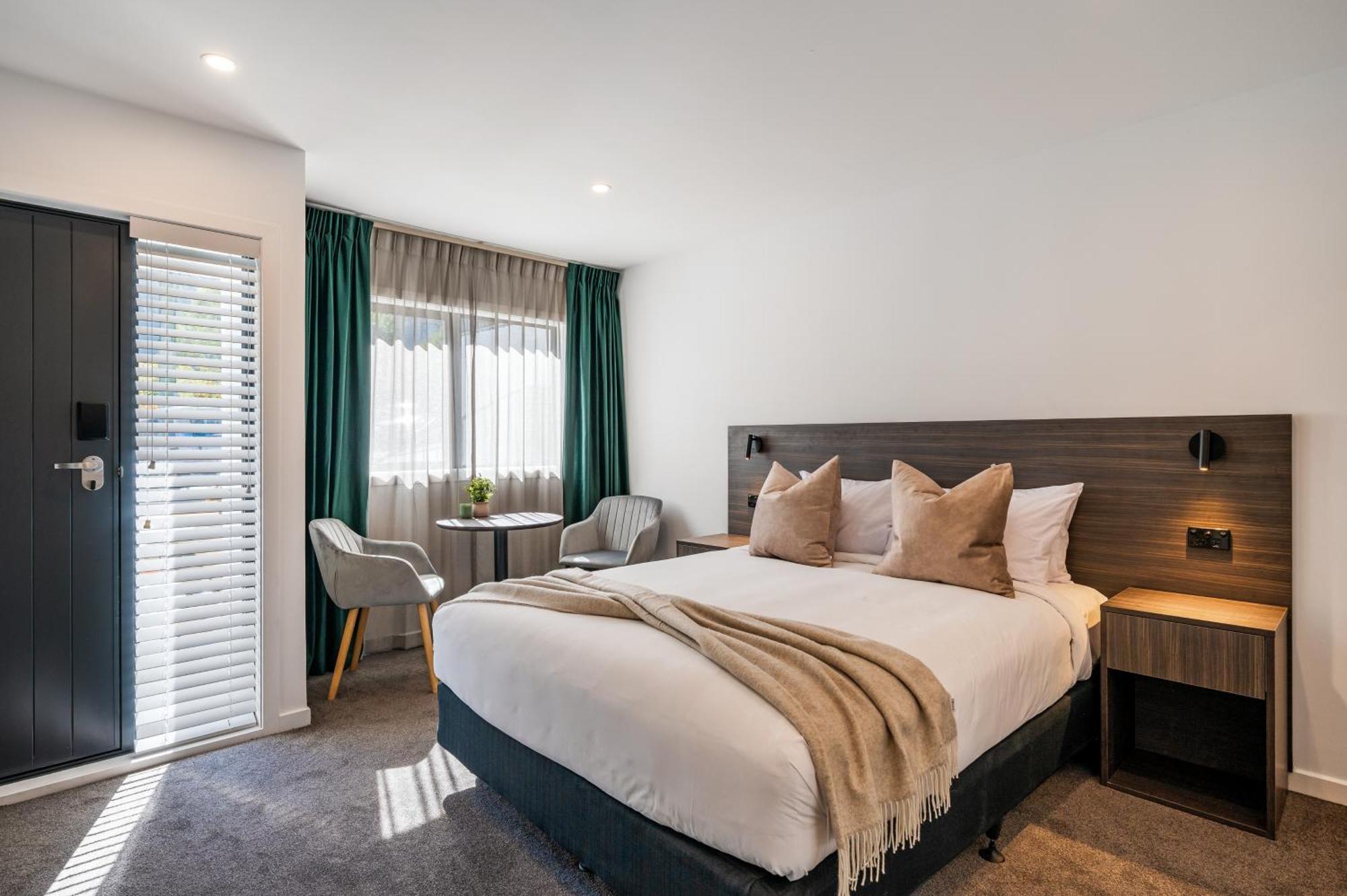 Luxe Suites & Apartments Queenstown Zewnętrze zdjęcie