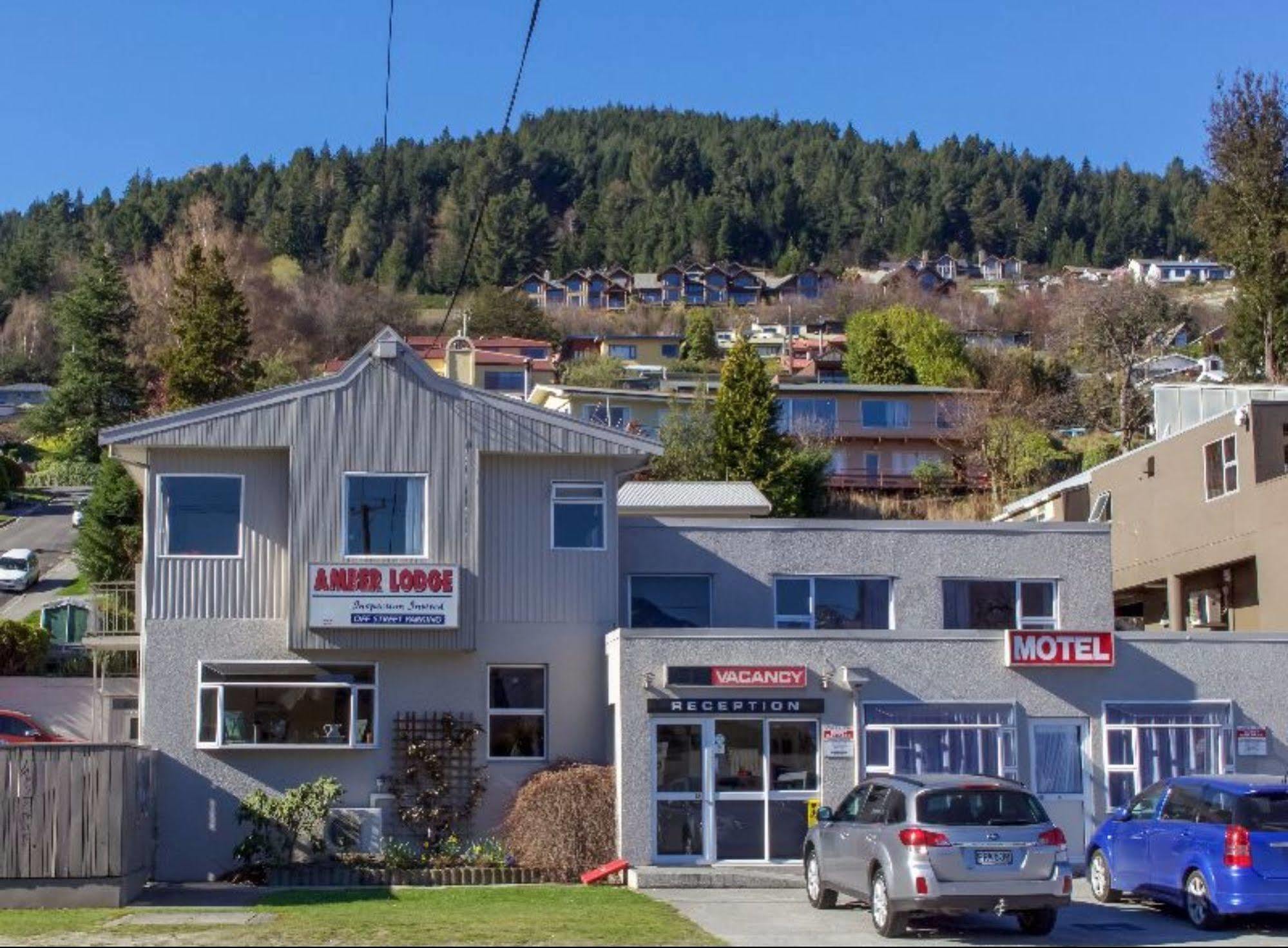 Luxe Suites & Apartments Queenstown Zewnętrze zdjęcie